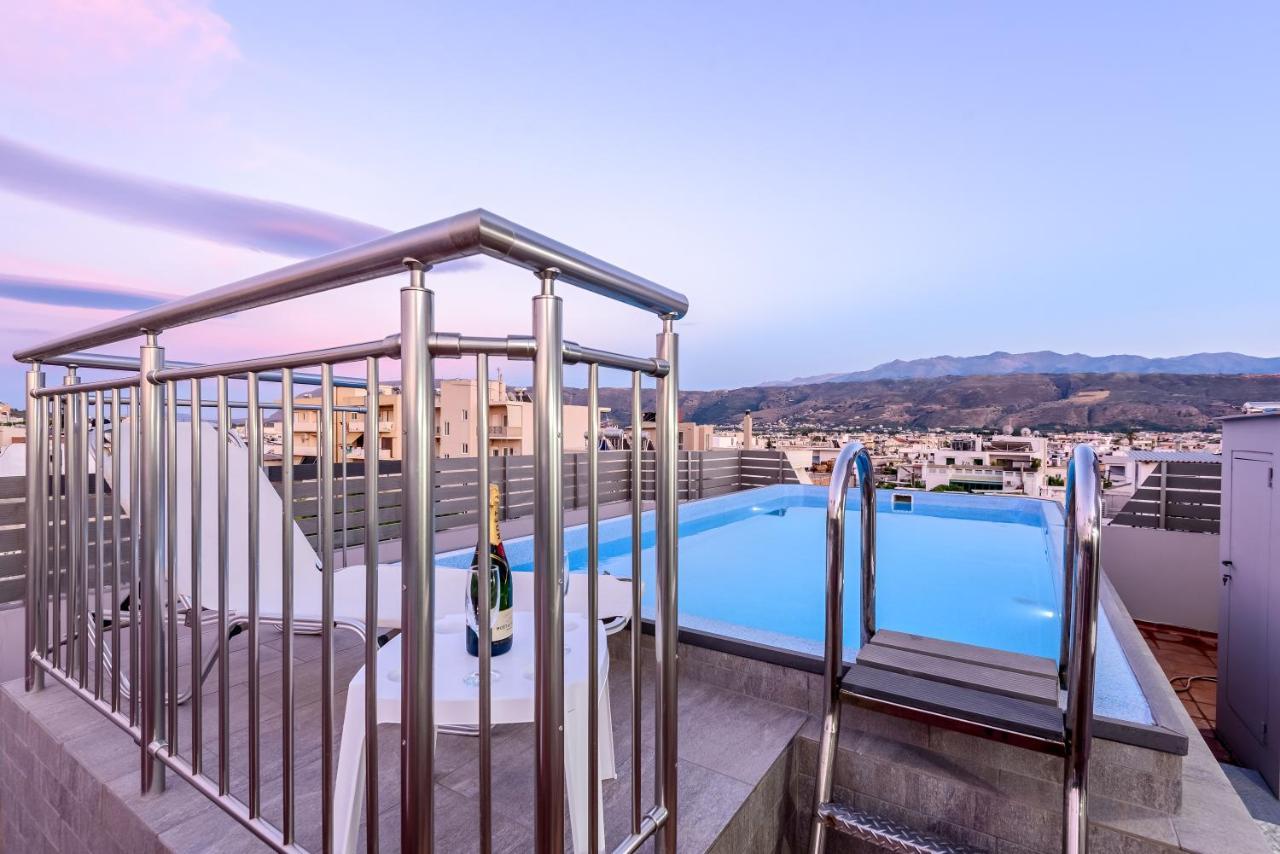 Luxury Villa In City Center With Rooftop Swimming Pool Chania  Exteriér fotografie