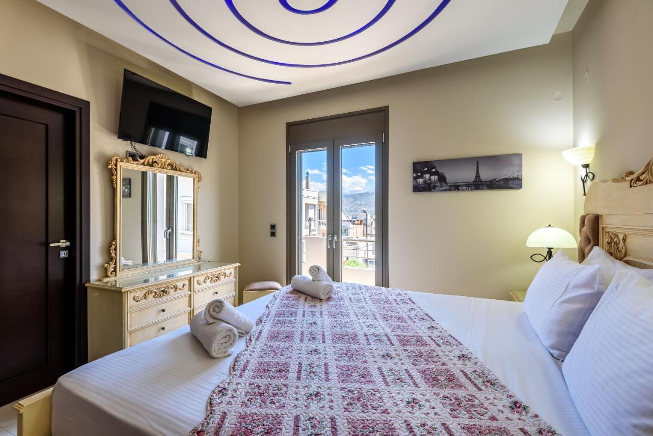 Luxury Villa In City Center With Rooftop Swimming Pool Chania  Exteriér fotografie
