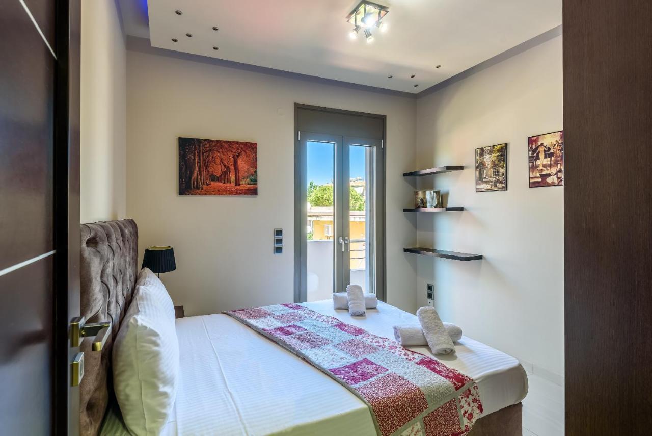Luxury Villa In City Center With Rooftop Swimming Pool Chania  Exteriér fotografie