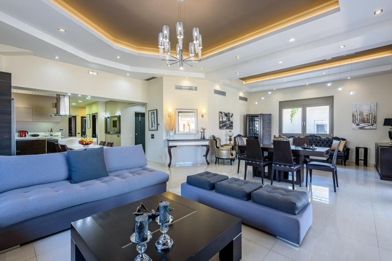 Luxury Villa In City Center With Rooftop Swimming Pool Chania  Exteriér fotografie